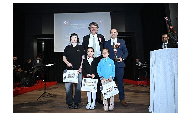 24 Kasım Öğretmenler Günü Kartepe’de Coşkuyla Kutlandı