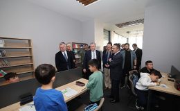 Bakan Bak, Hasan Doğan Bilgievi ve Sporcu Eğitim Merkezi’ni gezdi