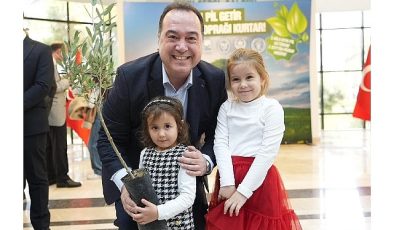 Büyükşehir’den Örnek Çevre Projesi: Atık Pil Getirene Zeytin Fidanı