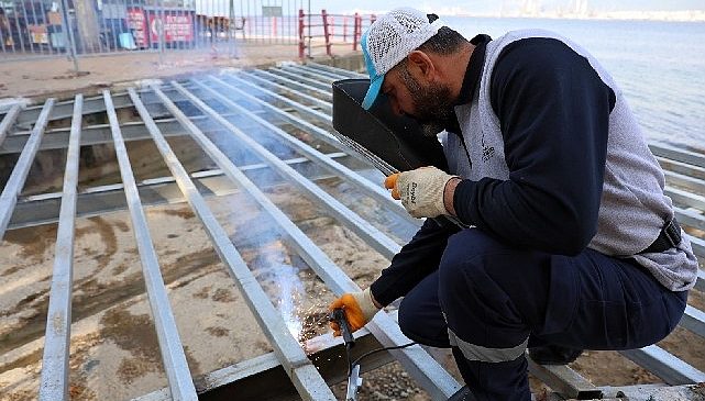 Değirmendere sahiline yeni yaya geçiş köprüsü