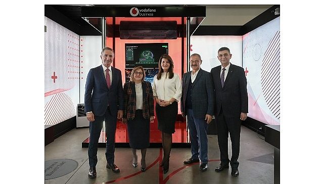 Vodafone, Gaziantep’teki yeni teknoloji merkezi ile Anadolu sanayisini geleceğe hazırlayacak